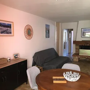 Joli Avec Terrasse Et Jardin - Vue Sur Montagne Appartement