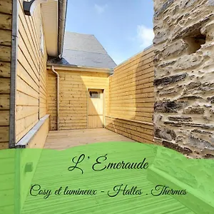 L'abbat-jour L'emeraude • Plein Sud • Thermes Appartement